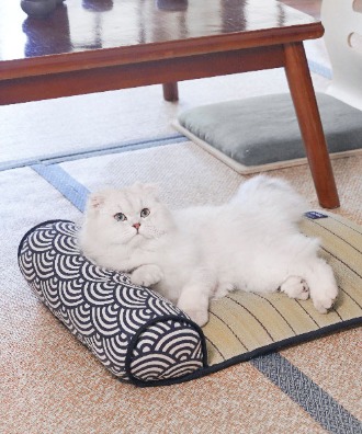 [러비캣] 도쿄 쿠션 쿨매트 고양이 강아지 일본패턴 매트